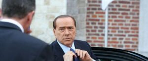 Silvio Berlusconi împlinește 80 de ani cu dilema de a reveni în politică sau de a se mulțumi cu rolul de bunic Silvio Berlusconi împlinește 80 de ani cu dilema de a reveni în politică sau de a se mulțumi cu rolul de bunic